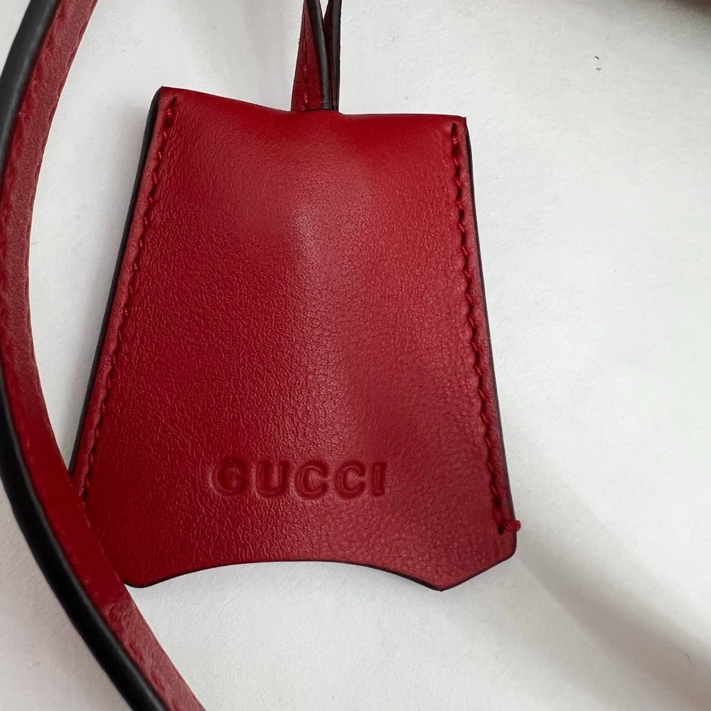 Authentic Gucci GG Supreme Apple Print Padlock Shoulder Bag 🍎✨ - Picture 16 of 16